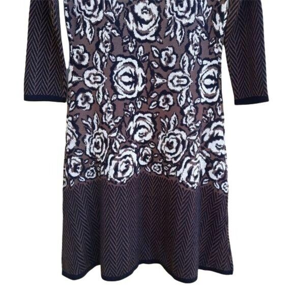 Nine West Knit Long Sleeve Scoop Neck Aline Sweater Dress Herringbone Rosette S - Picture 10 of 11